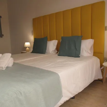 Bristol Likehome, By Comfortable Luxury *