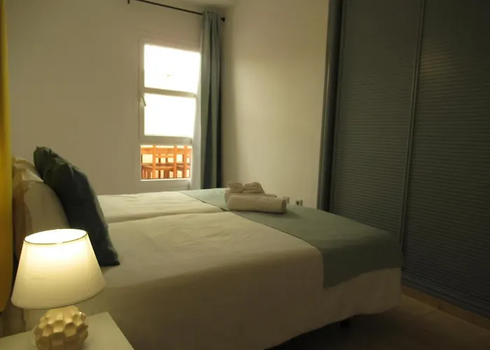 Bristol Likehome, By Comfortable Luxury