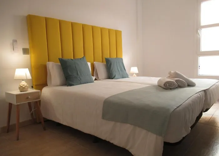 Bristol Likehome, By Comfortable Luxury * كوراليهو